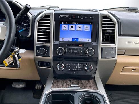 Used 2017 Ford F350 Lariat w/ Tow Technology Bundle image 11