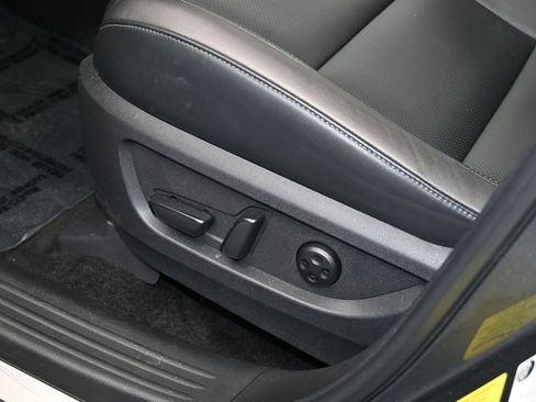 Used 2024 INFINITI QX55 Luxe w/ Cargo Package image 13