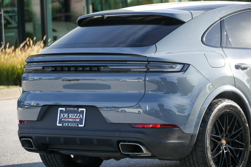 Certified 2026 Porsche Cayenne Coupe AWD/4WD image 13