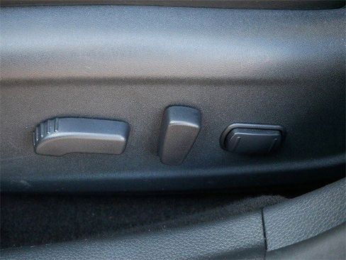 Used 2017 Nissan Sentra SR Turbo w/ SR Turbo Premium Package image 17