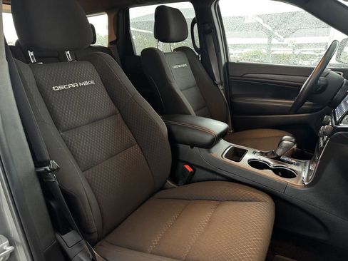 Used 2021 Jeep Grand Cherokee Freedom Edition AWD/4WD image 26
