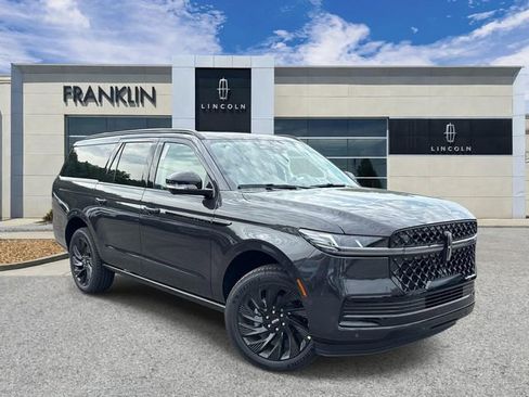 New 2026 Lincoln Navigator L Reserve w/ Jet Appearance Package AWD/4WD image 1