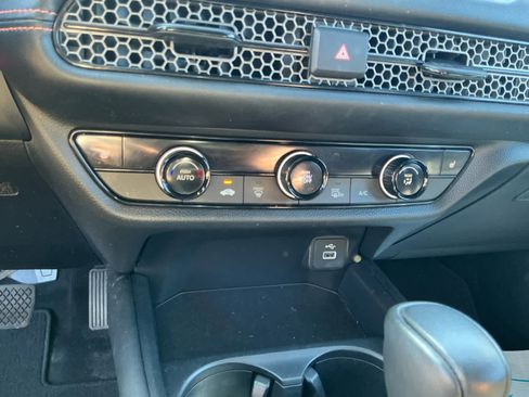 Used 2023 Honda HR-V Sport image 23