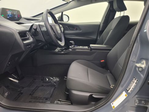 Used 2025 Toyota Prius LE image 23