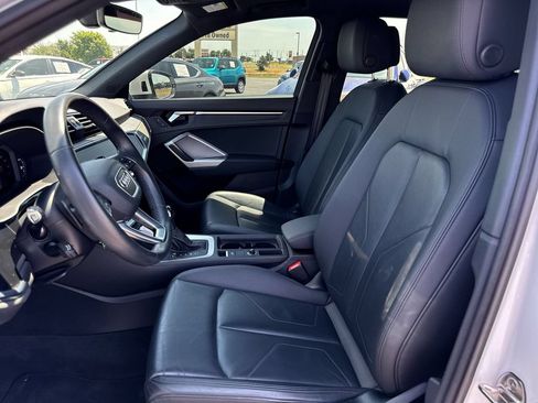 Used 2025 Audi Q3 2.0T Premium AWD/4WD image 11
