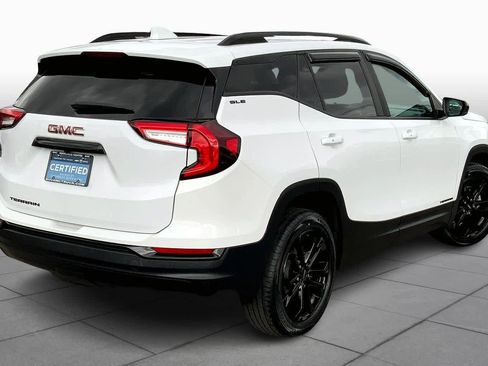 Certified 2022 GMC Terrain SLE w/ Driver Convenience Package image 11