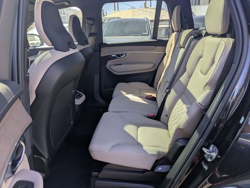 New 2026 Volvo XC90 B5 Core AWD/4WD image 15