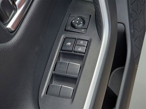 Used 2023 Toyota RAV4 Limited image 18