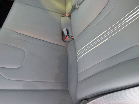 Used 2021 Hyundai Elantra SEL w/ Cargo Package image 9