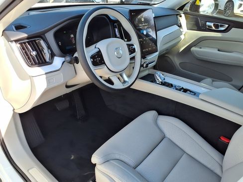 New 2026 Volvo XC60 B5 Ultra w/ Protection Package Premier image 12