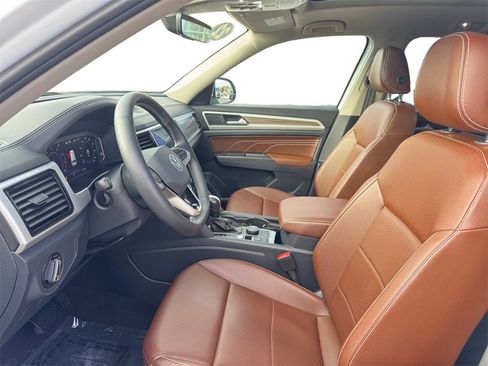 Used 2022 Volkswagen Atlas SEL image 11