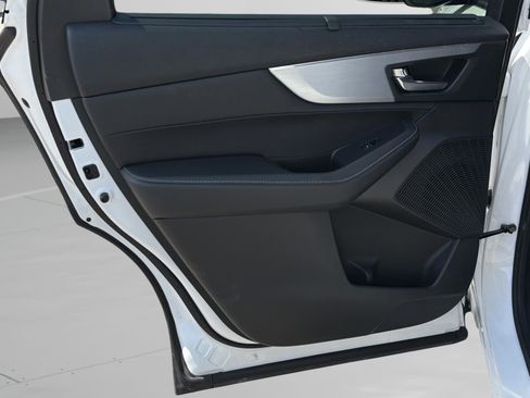 Used 2023 Acura MDX FWD w/ Technology Package image 31