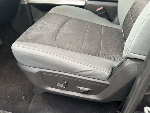 Used 2018 RAM 1500 Big Horn image 20