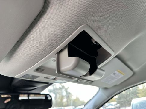 Used 2025 Ford Ranger XLT w/ Equipment Group 301A High image 28