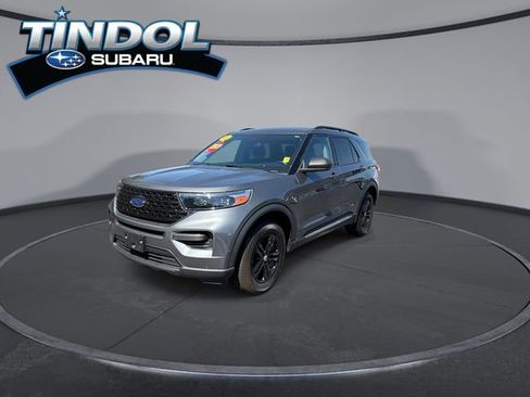 Used 2023 Ford Explorer XLT w/ Class IV Trailer Tow Package AWD/4WD image 4