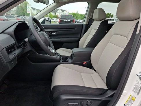 Used 2024 Honda CR-V EX image 17