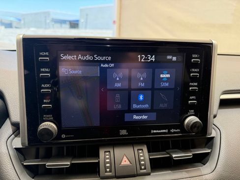 Used 2019 Toyota RAV4 XSE AWD/4WD image 22