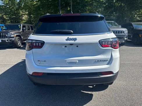 Used 2024 Jeep Compass Limited AWD/4WD image 6