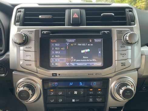 Used 2016 Toyota 4Runner Limited image 15