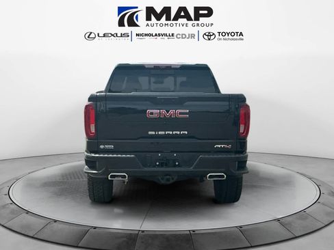 Used 2022 GMC Sierra 1500 AT4 w/ AT4 Premium Package AWD/4WD image 4