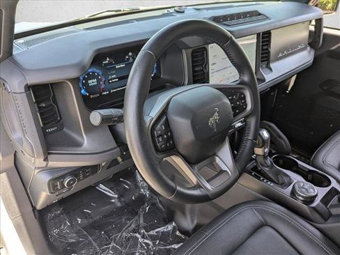 Certified 2025 Ford Bronco Badlands AWD/4WD image 10