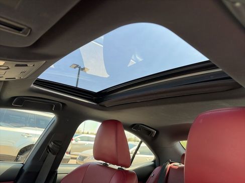 Used 2018 Lexus IS 300 F Sport w/ F Sport Package image 5