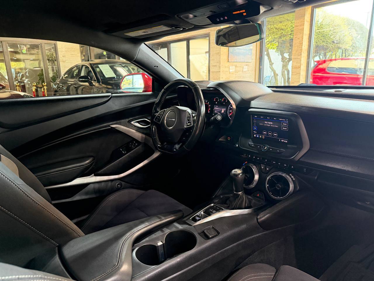 Used 2020 Chevrolet Camaro LS RWD image 10