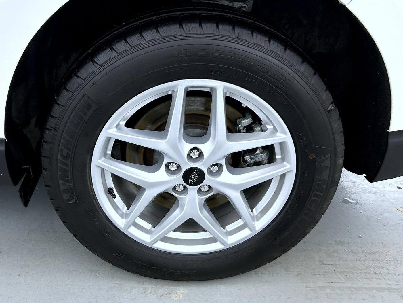 Used 2024 Ford Edge SEL w/ Convenience Package AWD/4WD image 23