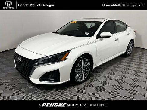 Used 2024 Nissan Altima 2.5 SL image 1