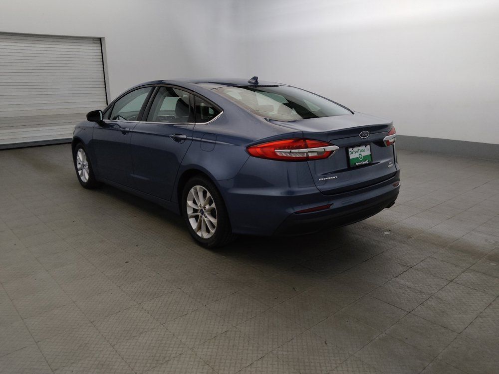 Used 2019 Ford Fusion SE FWD image 5