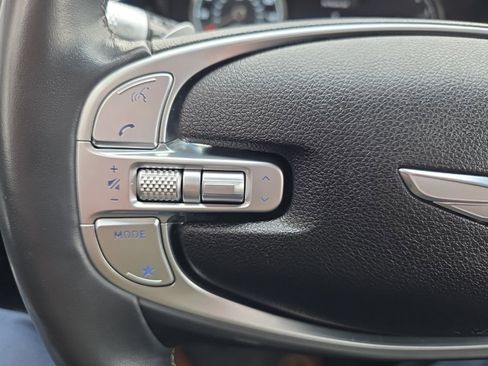 Used 2025 Genesis GV70 2.5T image 18