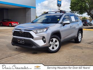 Used 2019 Toyota RAV4 XLE image 1