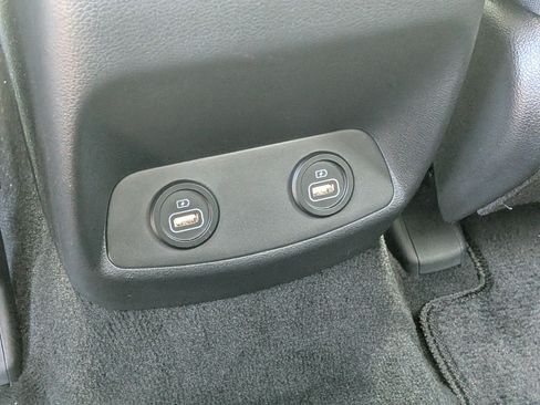 Used 2023 Hyundai Santa Fe SE FWD image 15