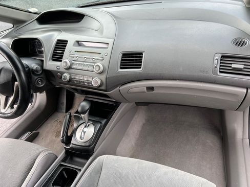 Used 2009 Honda Civic DX-VP image 34