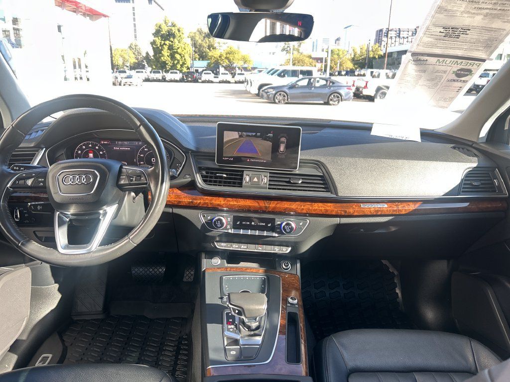 Used 2018 Audi Q5 2.0T Premium Plus w/ Premium Plus Package AWD/4WD image 13