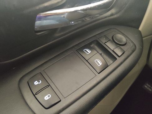 Used 2016 Dodge Grand Caravan SE w/ Quick Order Package 29E SE image 27