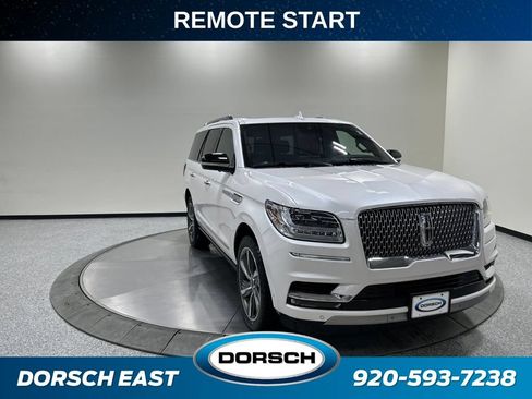 Used 2019 Lincoln Navigator Reserve AWD/4WD image 3