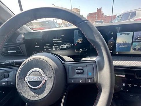 New 2025 Nissan Kicks SR image 18