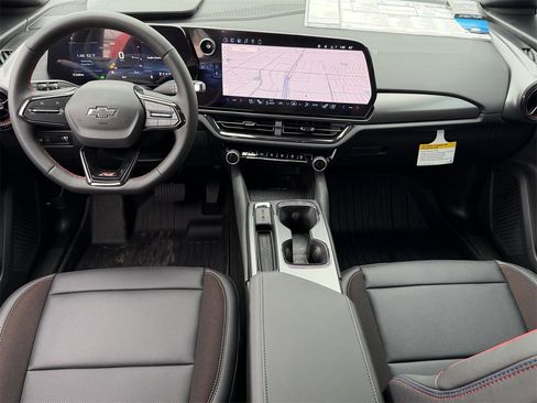 New 2026 Chevrolet Equinox EV RS image 10