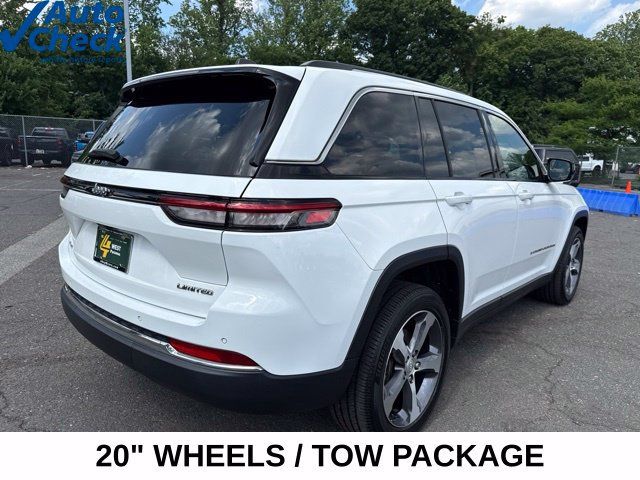 Used 2023 Jeep Grand Cherokee Limited w/ Trailer Tow Prep Group (B) AWD/4WD image 14