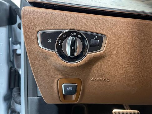 Used 2023 Mercedes-Benz E 450 4MATIC Cabriolet image 22