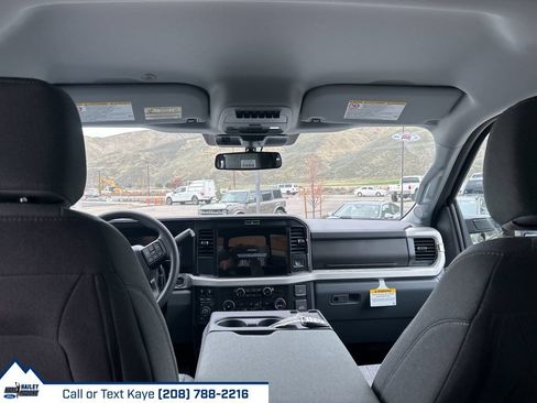 New 2026 Ford F250 XLT w/ XLT Premium Package AWD/4WD image 20