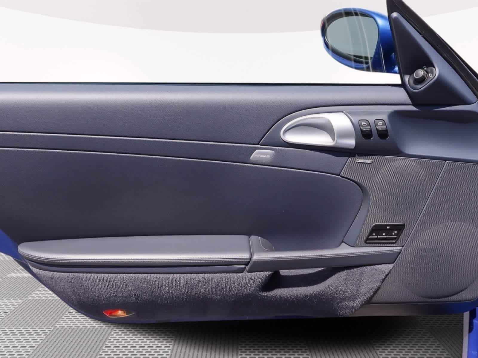 Used 2006 Porsche Cayman S RWD image 29