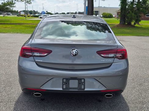 Used 2020 Buick Regal Preferred FWD image 4