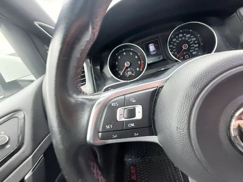 Used 2016 Volkswagen GTI Autobahn w/ Lighting Package (SEL) FWD image 18