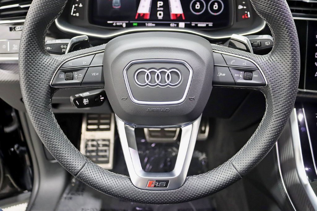 Used 2026 Audi RS Q8 performance AWD/4WD image 16