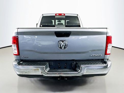 Used 2024 RAM 2500 Tradesman w/ Chrome Appearance Group AWD/4WD image 6