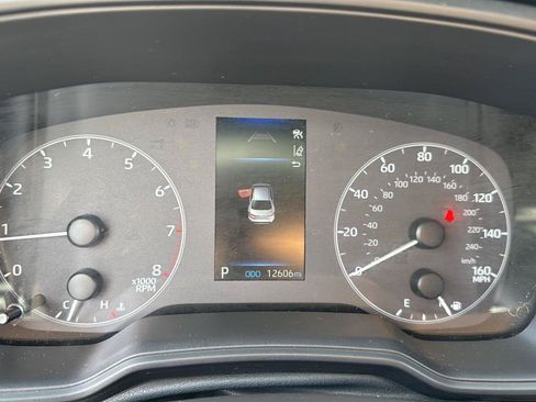 Used 2025 Toyota Corolla LE FWD image 16