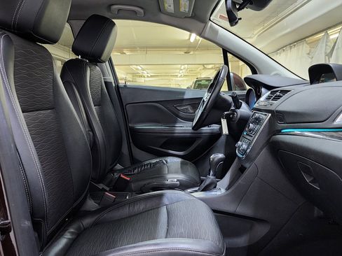 Used 2016 Buick Encore FWD image 22