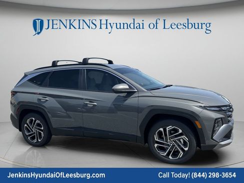 New 2026 Hyundai Tucson SEL Plus FWD image 2